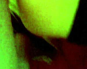 she gives blowjob with big ass shaking 😍