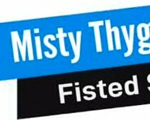 I fisted that fat slut and she squirted everywhere!