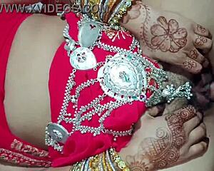 Jawani Me Bhabhi Ne Devar Se Chudai in Bathroom, Anal Creampie Close-Up!