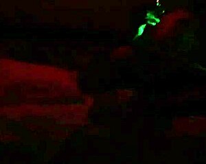 Girl gently sucks a guy’s dick to give him unforgettable pleasure