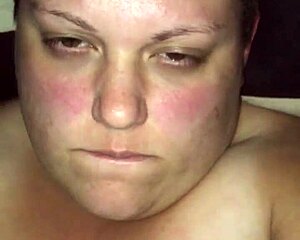 Hey, wanna see this BBW screw her hairy pussy?