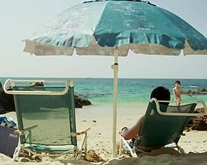 Regina Blandón shows nipple to town boyfriend 2019