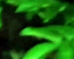 Wow, first time with my virgin Indian girlfriend outdoors! Can you believe this Hindi sex?