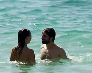 Regina Blandón shows nipple to town boyfriend 2019