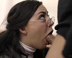 I love whitney wright's glasses blowjob