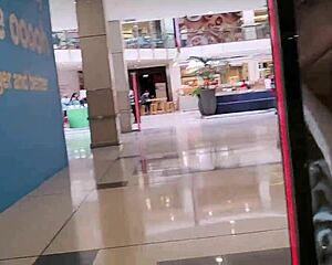 Trashy Kiwi Slut Shows Off At The Mall And On A Busy Public Street!