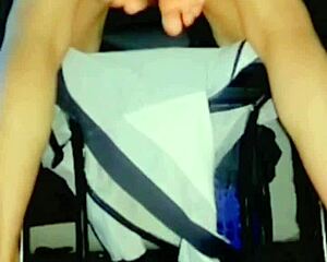 Vecina 18 Le Encanta La Verga Siempre Y Cuando Le Pagues Las Uñas