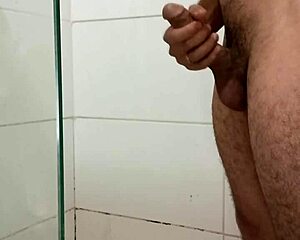 Masturbation while watching my wife 😏
