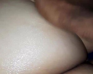 Massage turns into wild masturbation!