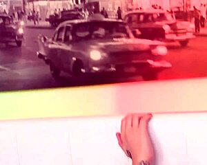 hey gals, boring phonesex just turned into a wild lesbian orgy in 1080p, wanna join us now? 😜