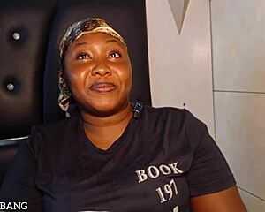 Miss Debz Fingers Fat Pussy