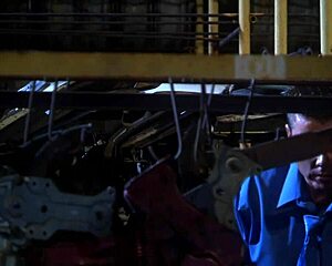 yo, agent couple banging hard in stolen parts warehouse