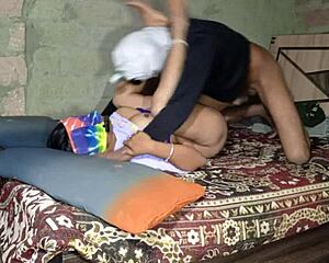wow, this indian desi girl's step sister vid is hot 🔥