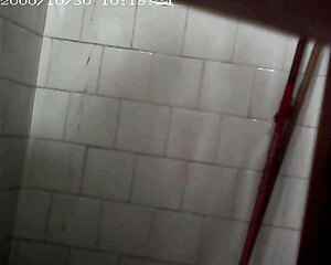 Secretly filming my aunt's bath