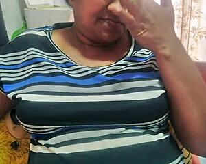 yo, my hot stepmom is so sexy with those huge natural tits 😍