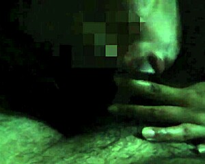 Pinay Girlfriend Swallows Cum