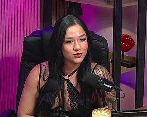 Guided handjob with hot latina in lingerie 😏