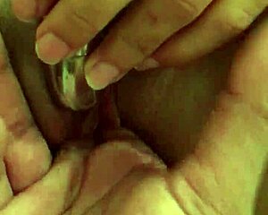 She Squirt Masturbates With Consent