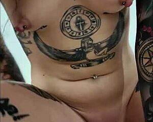 Passionate Sex With Beautiful Iranian Teen