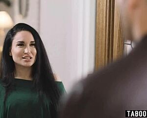 غابي ترش على الوجه 😳