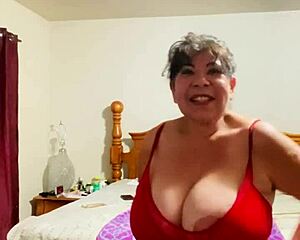 fuck with me bb, touch your pussy