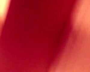 Is this the Tinder slut you met for homemade fun?