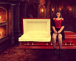 Granny Vampyra's wild orgasm!