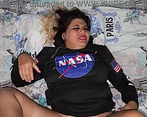 Provocative Cumshot For White Girl