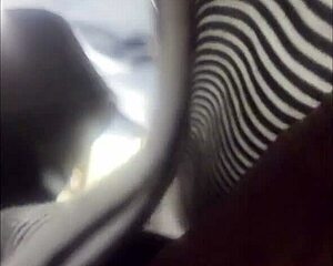 치마 입은 아내 업스커트 촬영하다 걸렸어