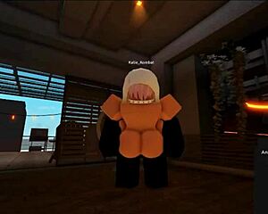 smashing a random hoe i found on an rng game