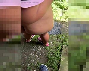 Neighbor Catches Humble Morena Exercising, Gets Blowjob for Cash
