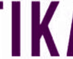 Kaity dives into her first anal adventure with erotikaxxx.