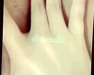 Leslie Sepulveda, Prostituată Fierbinte Se Masturbă?