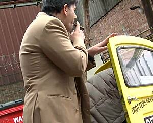 carly parker and cassie young 18+ fuck a man till he jizzes 😏