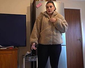 Frustrated Big Butt Stepsister Rides Huge Cock For Deep Creampie Workout