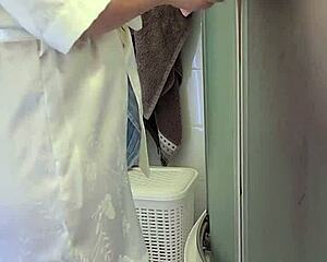 Stepmom helps son jerk off and cum on tits 😏