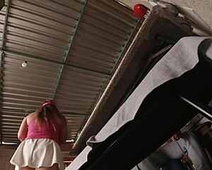 Что ты сделаешь, ненавижу короткие юбки, латиноска под юбкой вуайеризм