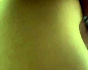 Viendo el pasaje mi hermanastra se pone ganosa d meterle mi gran polla. She dominates with big ass and tits in homemade action