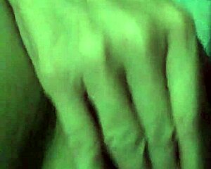 Hot morning milf masturbates shaved pussy 😍