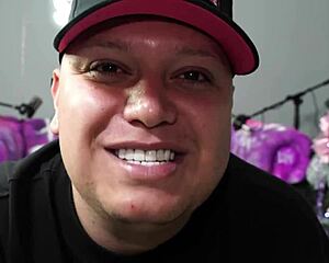 Colombian Model Aleja Buitrago Gets Horny On Podcast