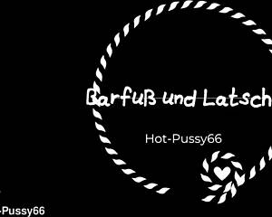 Barfu� In Latschen