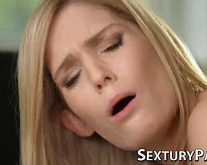 steamy outdoor double penetration while no ones around