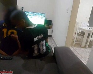 남편 친구랑 내기해서 섹스했는데 흥분돼서 둘 다랑 DP 했어 😏