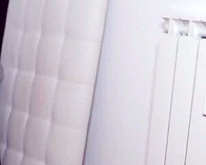 Mature slut needs lots of cocks?