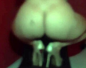 I Made A Video Call In The Swing And Ended Up Peeing