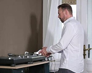 Raven-haired sluts Kira and Sapphire share big dick