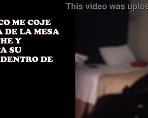 grabo a mi esposa teniendo sexo con mi compadre sin condon