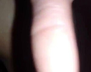 i watch this mature spanish lady and she's so hot i can't believe it!!