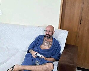 Blindfolded Wife In Bedroom Prank Gets Fucked By Husband's Friend