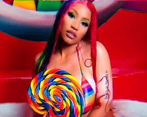 Nicki Minaj masturbates with her big ebony tits